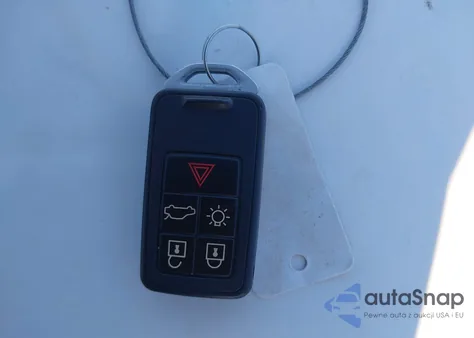 2014 Volvo Xc60 3.2 from USA, damaged, VIN YV4952DZ4E2551473